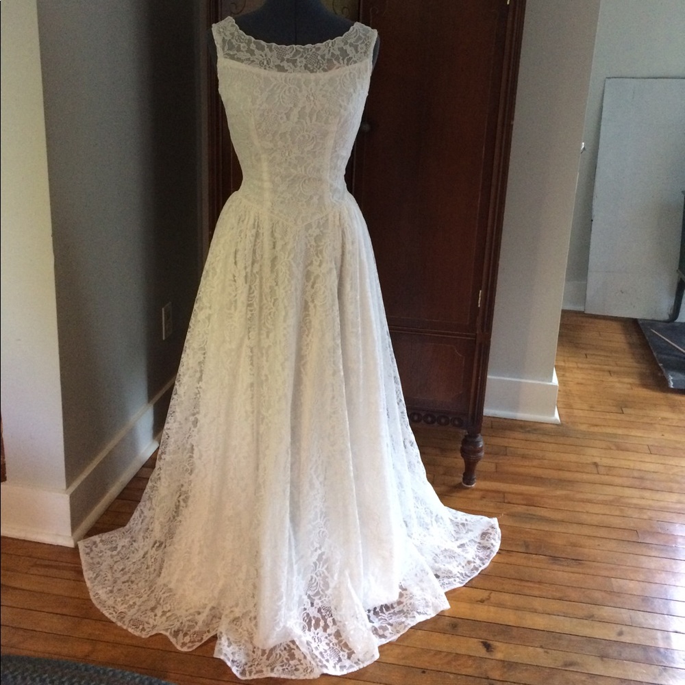 Vintage Wedding Dress - Size 4